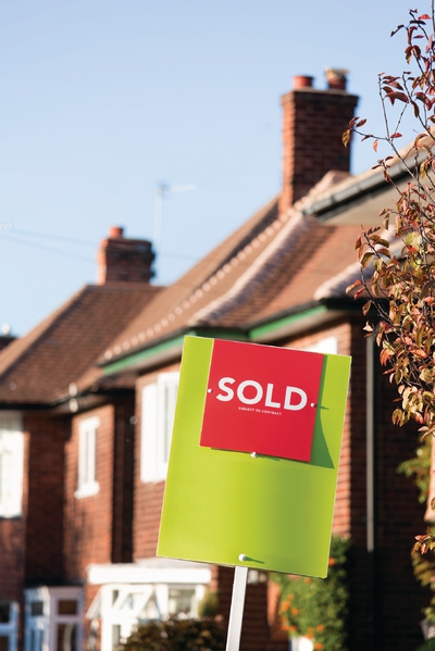 House prices rise 6.1% in a year