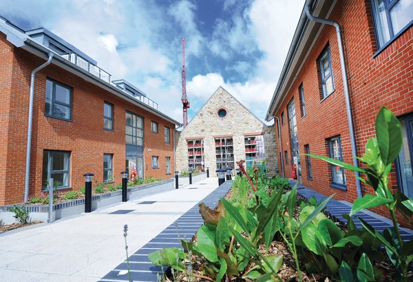 Landlord plans own universal credit pilot