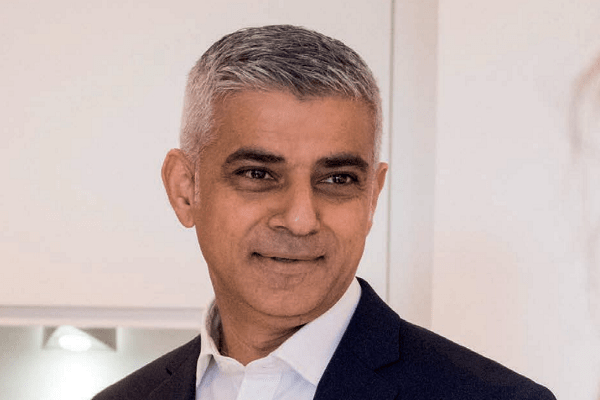 Khan to launch £250m land buying drive for housing