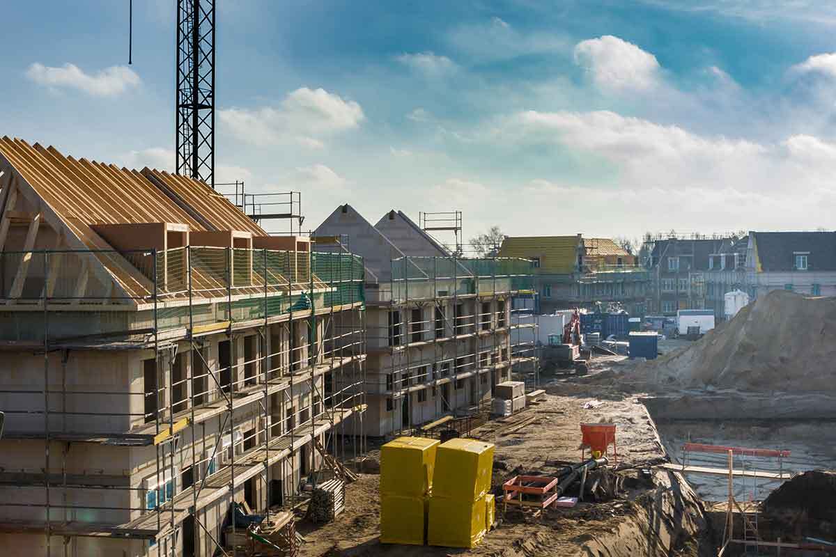 Mayor hails London councils after more than 11,000 homes started since 2018 