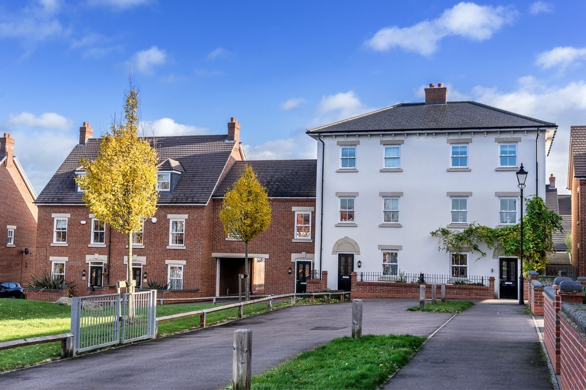 Consumers not yet convinced by heat pumps or community energy