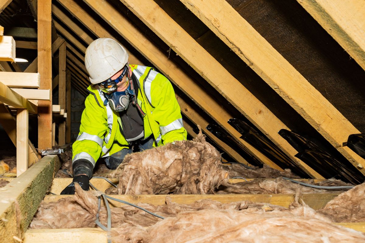 Work underway to improve the energy efficiency of West Midlands' homes