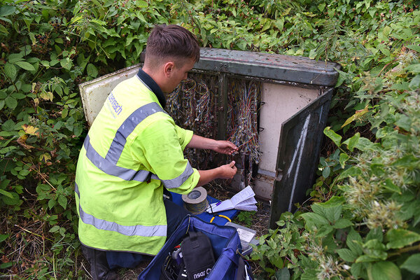 South West housing association plans fibre broadband for 4,700 homes