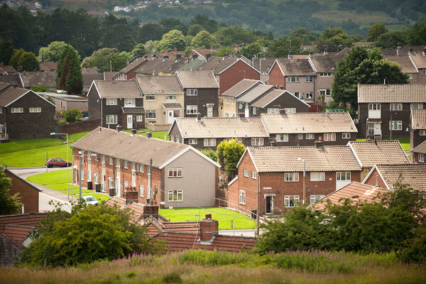 New survey finds number of Welsh tenants who think rent is unaffordable drops 9%