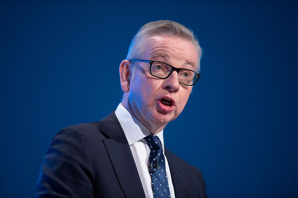 Gove announces two-and-a-half-year transition for second staircases