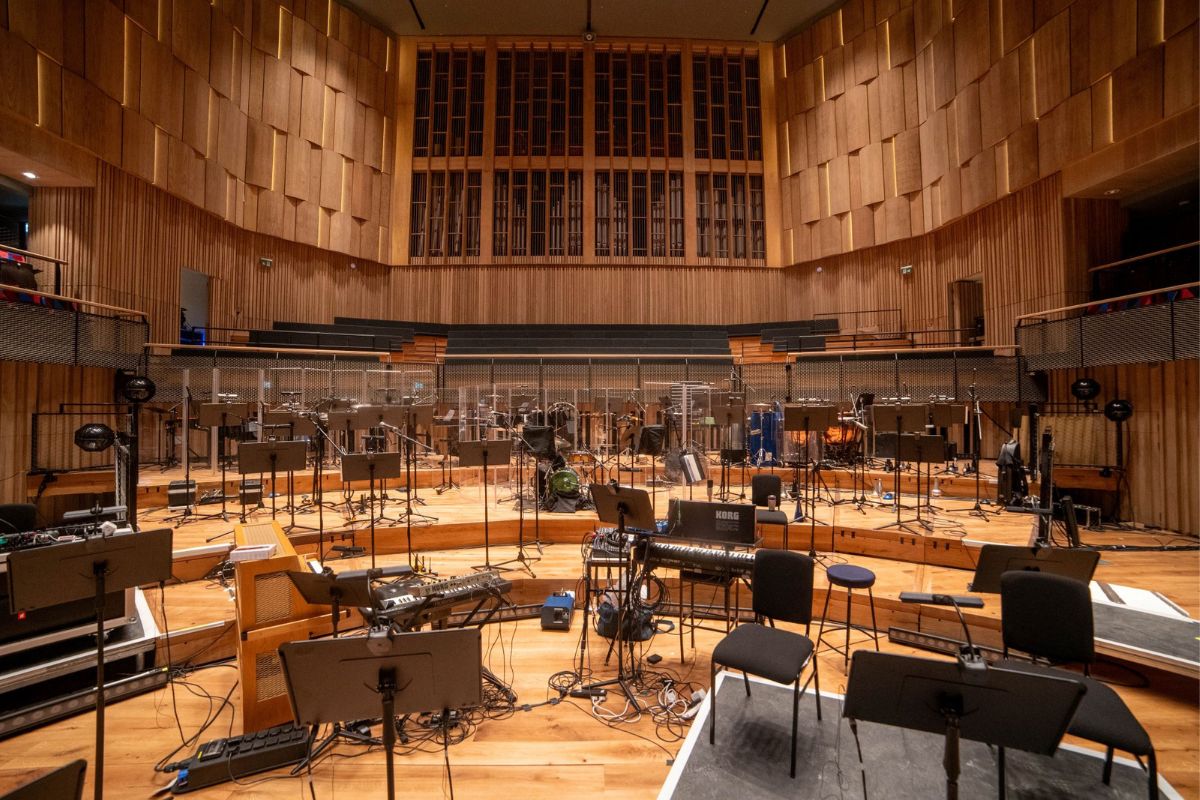 Willmott Dixon, Bristol Beacon stage.jpg