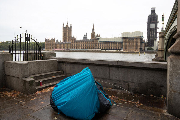 Concern 27% annual rise in rough sleeping is not the ‘peak of the crisis’