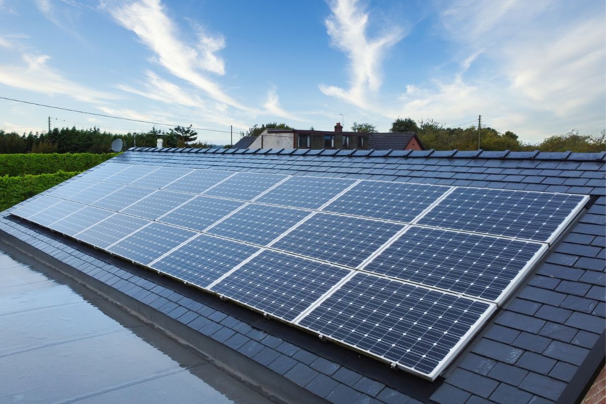 2024 was a record year for small-scale renewables