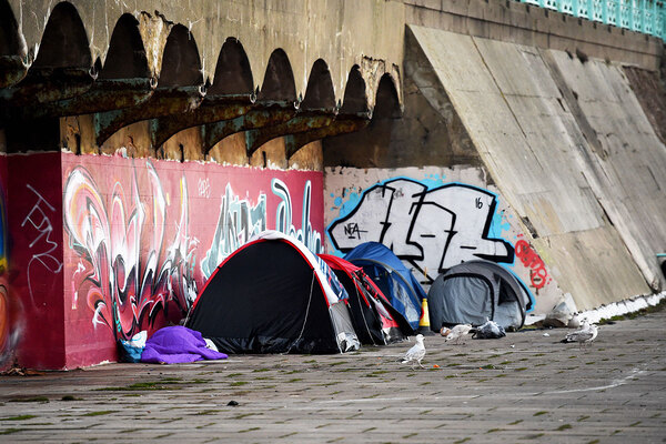 MPs call for cross-government strategy to tackle record homelessness levels