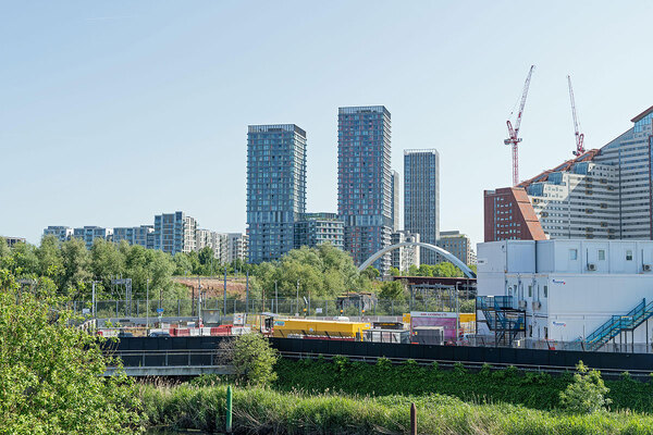 Government intervenes in legal battle over Olympic village owner’s £18m cladding bill