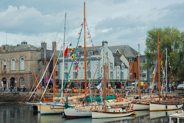 Plymouth council and Homes England unveil 10,000-home plan for city centre