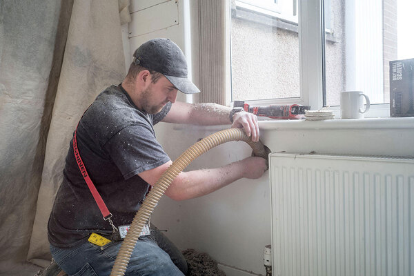 Government reveals plans to train 18,000 retrofit professionals