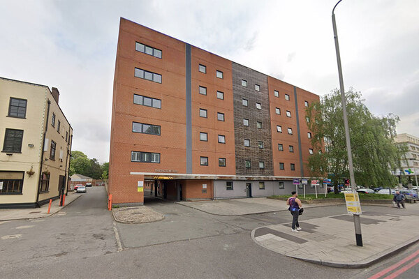 Landlord apologises for incorrect rent increase during sale of shared ownership home with cladding issues