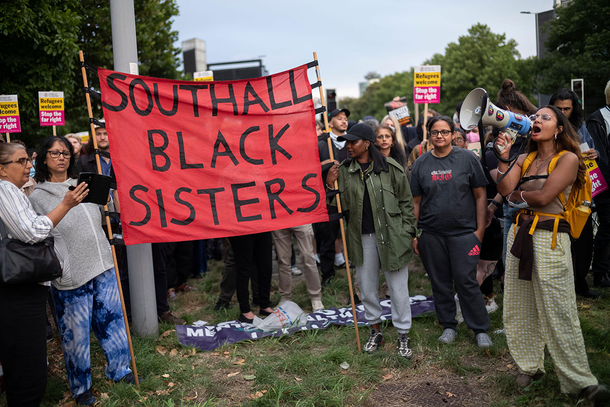 Anti-racist protesters gathered in Brentford in August 2024 to counter a planned night of disorder by far-right rioters (picture: Alamy) Anti-racist protesters gathered in Brentford in August 2024 to counter a planned night of disorder by far-right rioters (picture: Alamy)