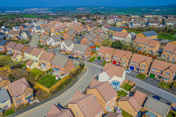 Report finds three-quarters of housing association homes meet EPC C or better