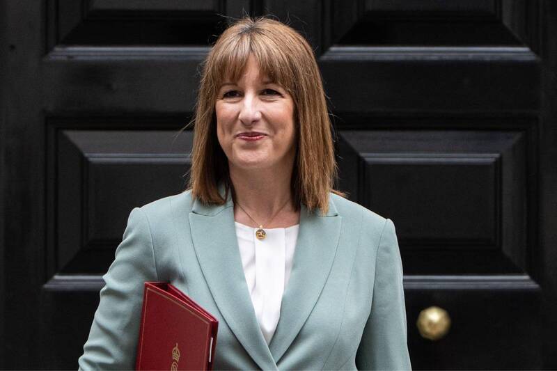 Reeves recommits to £13.2bn Warm Homes Plan