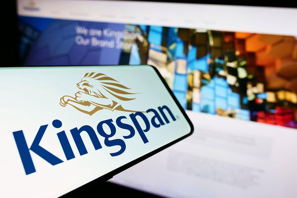 Architect launches legal action against Kingspan over &lsquo;dishonest&rsquo; insulation marketing