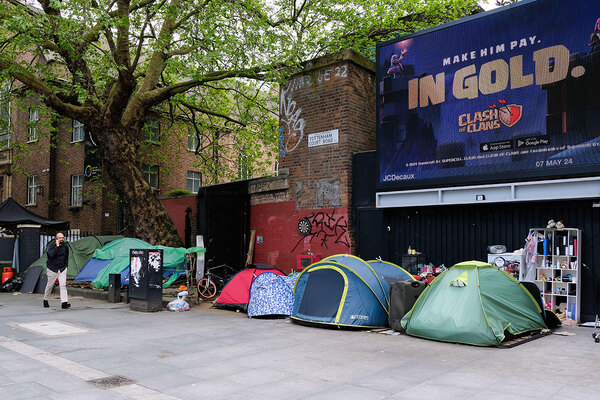 Number of people living on streets of London soars by 26%