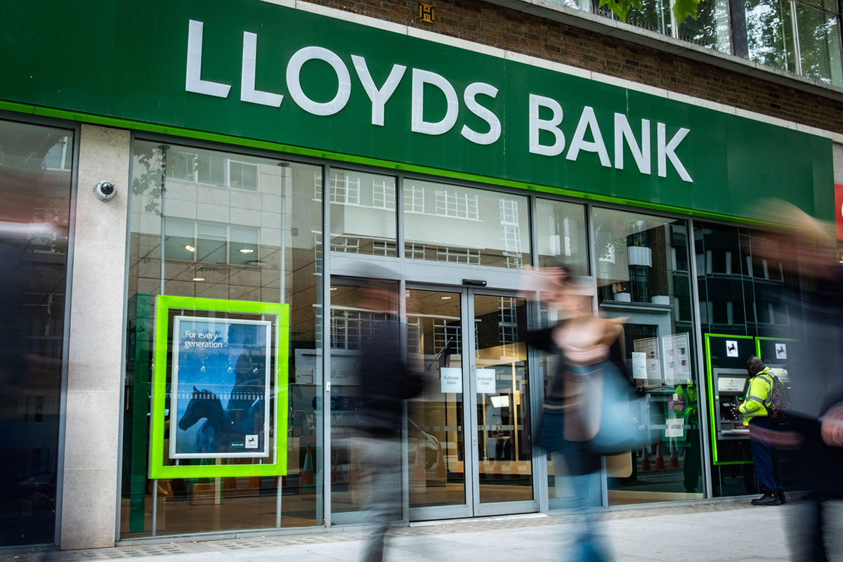 A high street branch of Lloyds bank (picture: Alamy)