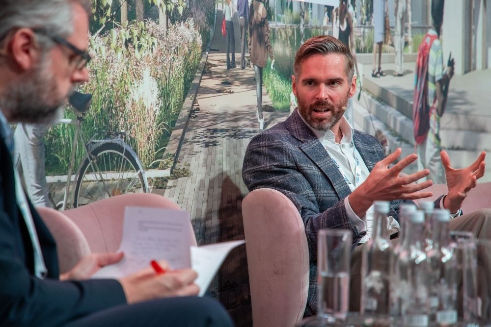 Tap into cross-sector expertise