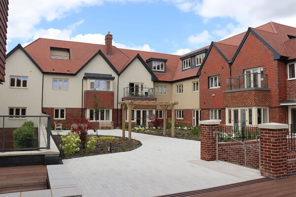 L&G sells stake in &pound;500m later living partnership