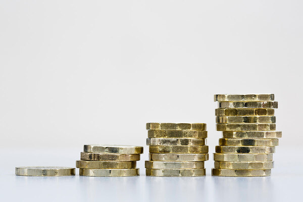 Quarterly Survey: finance raised through capital markets at highest level in four years