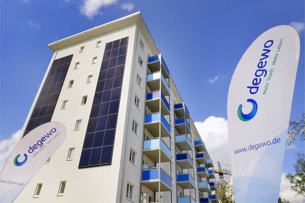 Phasing out gas in European social housing: what the UK can learn