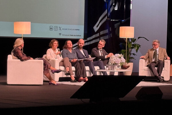 Grant rates could hit Greater Manchester&rsquo;s 2027 10,000-home&nbsp;net zero target, delegates told