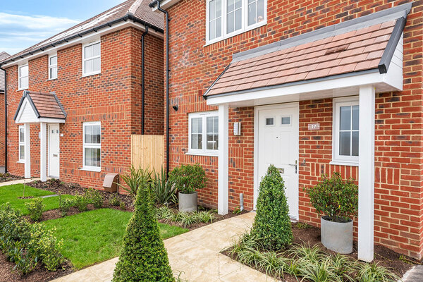 Hyde transfers 1,000 homes to for-profit providers in partnership with L&G