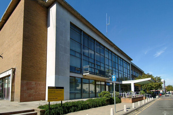 London council apologises for three-year repairs delay and &lsquo;slum conditions&rsquo; on Gypsy and Traveller site