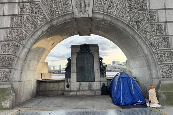 Councils flout law by failing to provide homelessness assessments, report finds