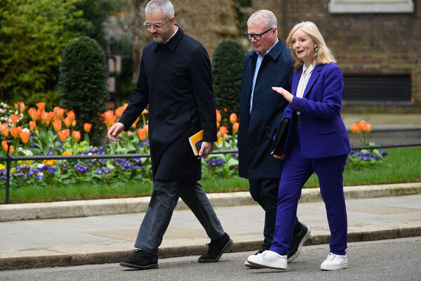 West Midlands mayor launches &pound;11bn development corporation and &pound;3.8bn regeneration &lsquo;war chest&rsquo;