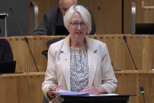 Welsh housing minister promises to &lsquo;work relentlessly&rsquo; with social landlords to deliver new homes target