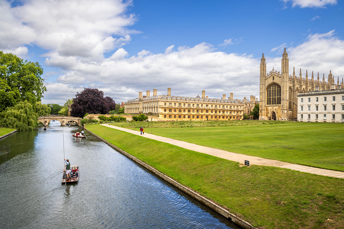 University and councils develop AI tool that predicts safety issues in social housing